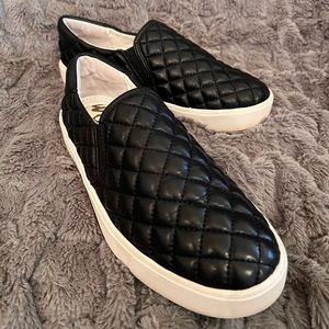 Sam Edelman Ezzie Women’s Slip On Sneakers EUC size 6M
